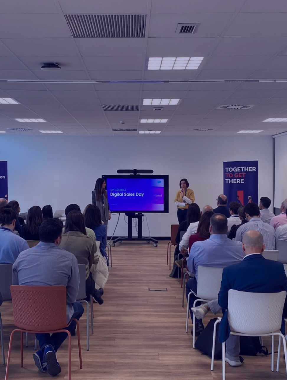 Impulsando la conversación sobre el futuro digital: dos encuentros clave en JAKALA