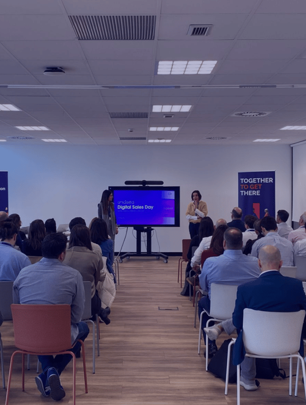 Impulsando la conversación sobre el futuro digital: dos encuentros clave en JAKALA