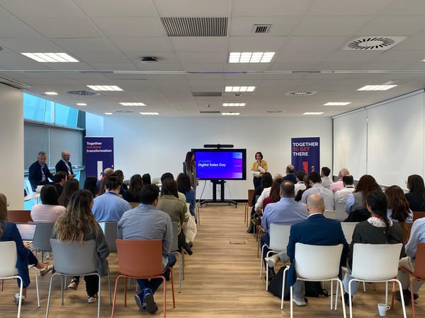 Impulsando la conversación sobre el futuro digital: dos encuentros clave en JAKALA